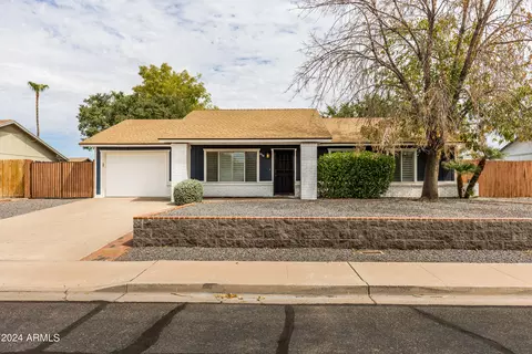818 E Grandview St, Mesa, AZ 85203