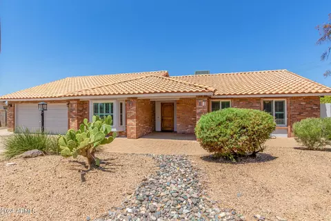 17656 N 45th Ave, Glendale, AZ 85308