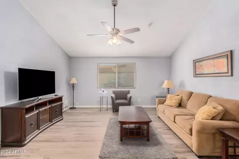 4153 E Nancy Ln, Phoenix, AZ 85042 photo 9