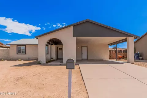 4153 E Nancy Ln, Phoenix, AZ 85042 photo 2
