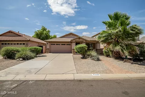 4239 E Rock Dr, San Tan Valley, AZ 85143