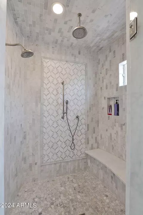 Bath - 1450 N Almar St, Mesa, AZ 85213 photo 5 of 10