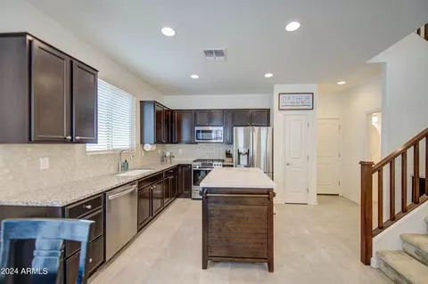 1707 S 82nd Pl, Mesa, AZ 85209 photo 4