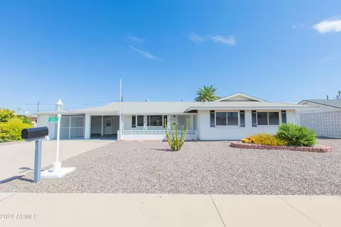 12063 N Saint Annes Dr, Sun City, AZ 85351
