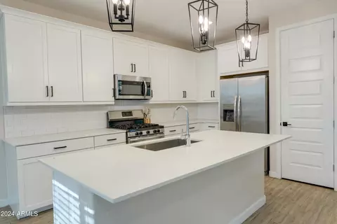 9920 E Texas Ave, Mesa, AZ 85212 photo 3