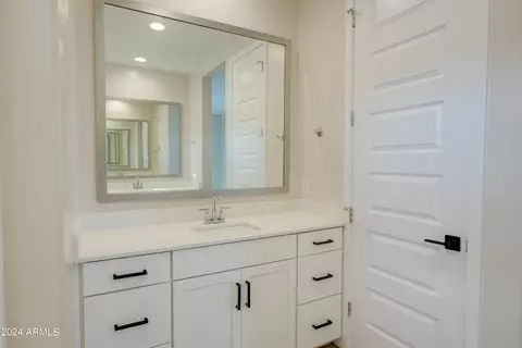9920 E Texas Ave, Mesa, AZ 85212 photo 18