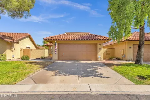 4774 E Navajo St, Phoenix, AZ 85044