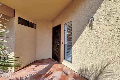 4774 E Navajo St, Phoenix, AZ 85044 photo 10