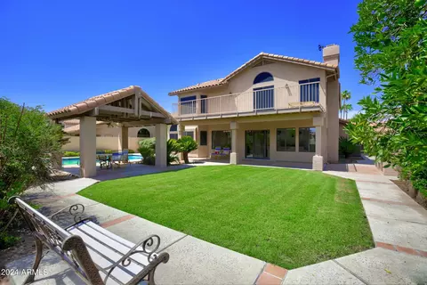 Exterior - 1013 W Iris Dr, Gilbert, AZ 85233 photo 7 of 16
