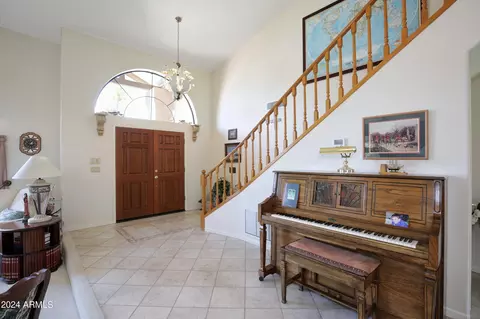 Entry Way - 1013 W Iris Dr, Gilbert, AZ 85233 photo 1 of 5
