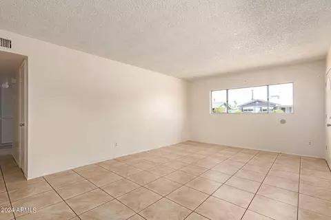2307 E 3rd Dr, Mesa, AZ 85204 photo 4