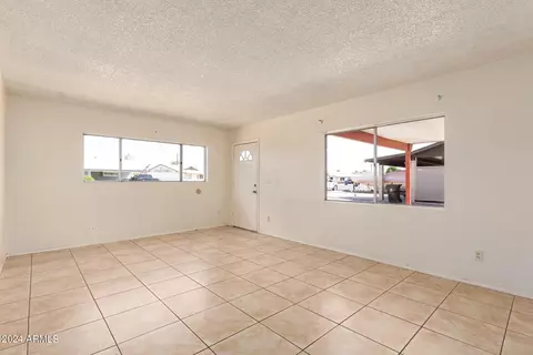 2307 E 3rd Dr, Mesa, AZ 85204 photo 2