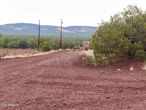 1184 W Picacho Dr #-, Ash Fork, AZ 86320 photo 9