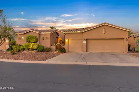 19795 N Puffin Dr, Maricopa, AZ 85138