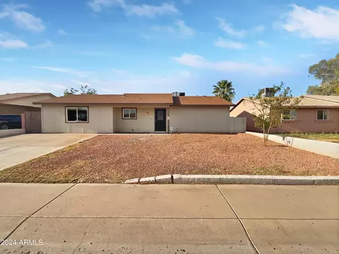 8453 W Piccadilly Rd, Phoenix, AZ 85037