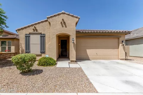 2432 E Fawn Dr, Phoenix, AZ 85042