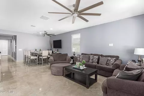 2432 E Fawn Dr, Phoenix, AZ 85042 photo 6