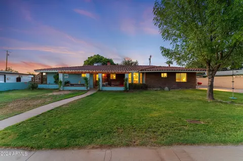 912 W 11th St, Mesa, AZ 85201
