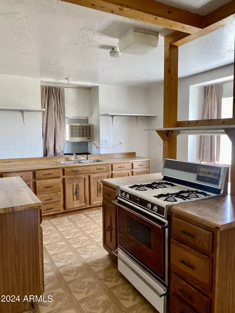 229 S Ida Rd, Globe, AZ 85501 photo 12