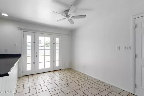 3926 E Hillery Dr, Phoenix, AZ 85032 photo 9