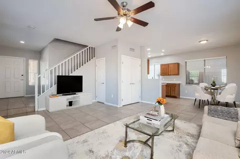 4202 W Irwin Ave, Phoenix, AZ 85041 photo 2