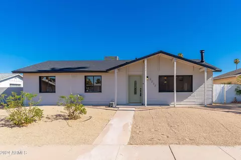 3272 W Country Gables Dr, Phoenix, AZ 85053