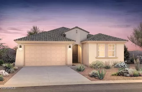 1440 W Flintlock Dr, San Tan Valley, AZ 85142