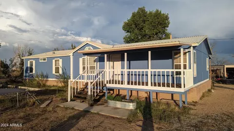 4323 W Moores Ln, Willcox, AZ 85643