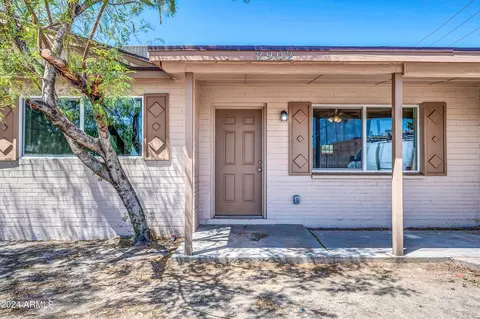 2902 W Cactus Rd, Phoenix, AZ 85029 photo 3