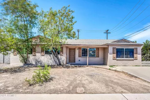 2902 W Cactus Rd, Phoenix, AZ 85029