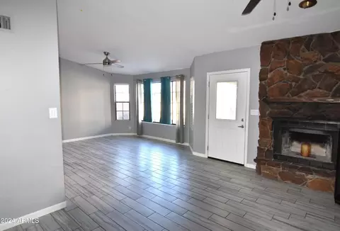 Living - 423 S Arroya Rd, Apache Junction, AZ 85119 photo 4 of 6