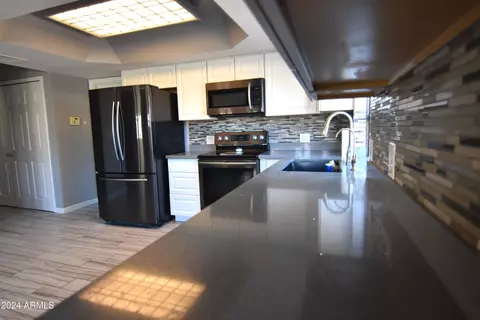 Kitchen - 423 S Arroya Rd, Apache Junction, AZ 85119 photo 3 of 3