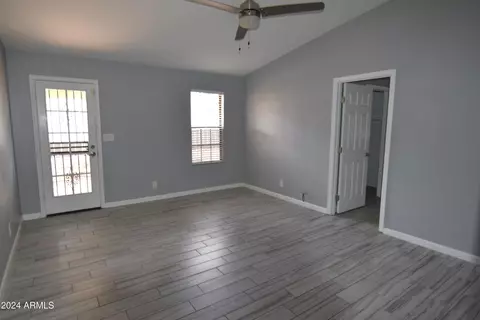 Living - 423 S Arroya Rd, Apache Junction, AZ 85119 photo 6 of 6