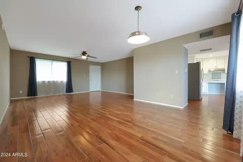 4710 N 20th Ave, Phoenix, AZ 85015 photo 8