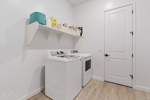 11232 E Utopia Ave, Mesa, AZ 85212 photo 9