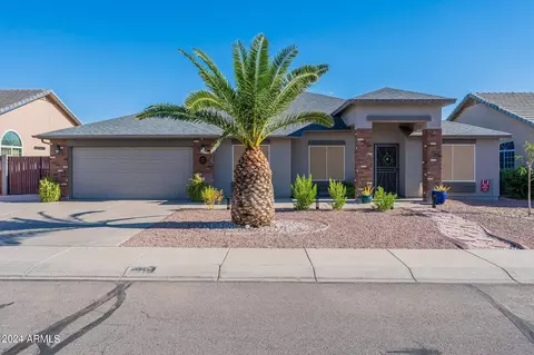 3717 E Whitehall Dr, San Tan Valley, AZ 85140