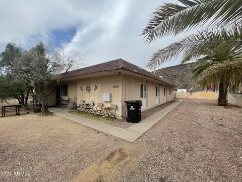 2016 W Cactus Rd, Phoenix, AZ 85029