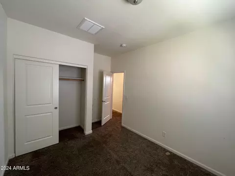 7305 S 17th Dr, Phoenix, AZ 85041 photo 13