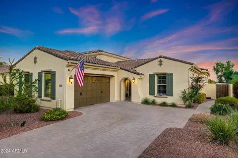 20815 W Canyon Dr, Buckeye, AZ 85396