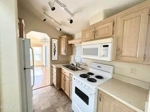 548 S Rock Hound Dr #548, Apache Junction, AZ 85119 photo 19