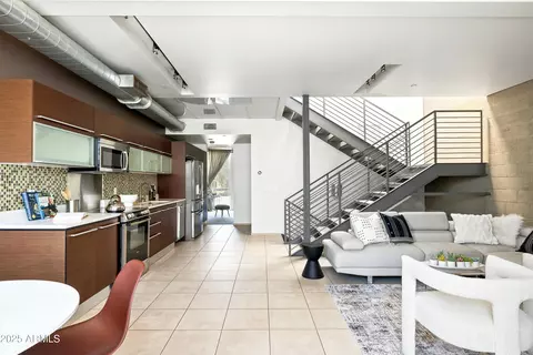 520 S Roosevelt St #1009, Tempe, AZ 85281