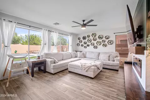 4304 E Megan St, Gilbert, AZ 85295