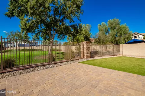 1316 E Marcella Ln, Gilbert, AZ 85295 photo 37