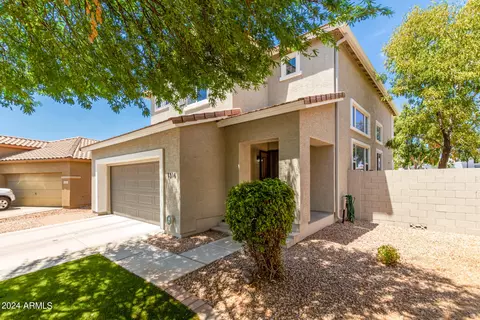 1316 E Marcella Ln, Gilbert, AZ 85295 photo 4