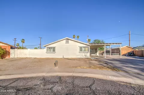 2929 N 50th Dr, Phoenix, AZ 85031