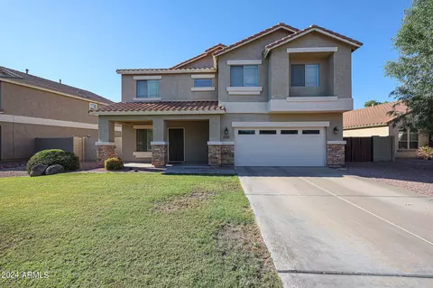 1304 E Macaw Dr, Gilbert, AZ 85297