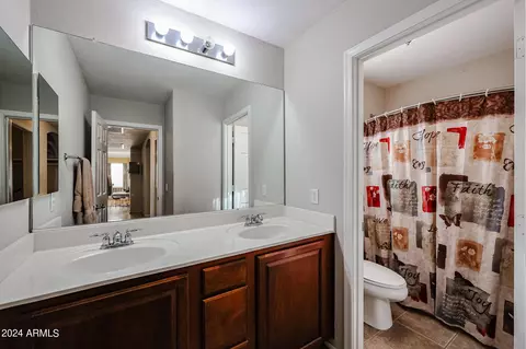 1304 E Macaw Dr, Gilbert, AZ 85297 photo 25