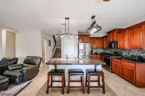 1304 E Macaw Dr, Gilbert, AZ 85297 photo 7