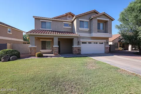 1304 E Macaw Dr, Gilbert, AZ 85297 photo 2