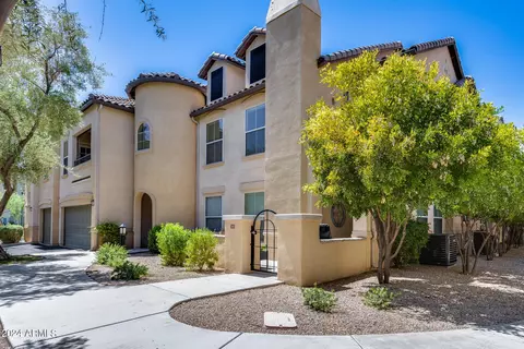 14575 W Mountain View Blvd #322, Surprise, AZ 85374